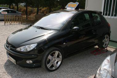 PEUGEOT 206