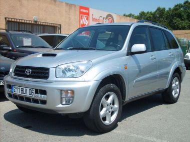 TOYOTA RAV4